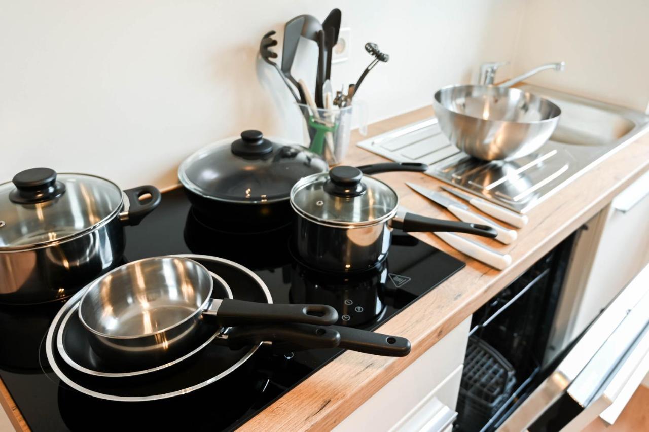 50Qm Apartment In Krefeld Zentral Gelegen Mit Hohen Decken - Beuys Apartments - Крефельд Экстерьер фото